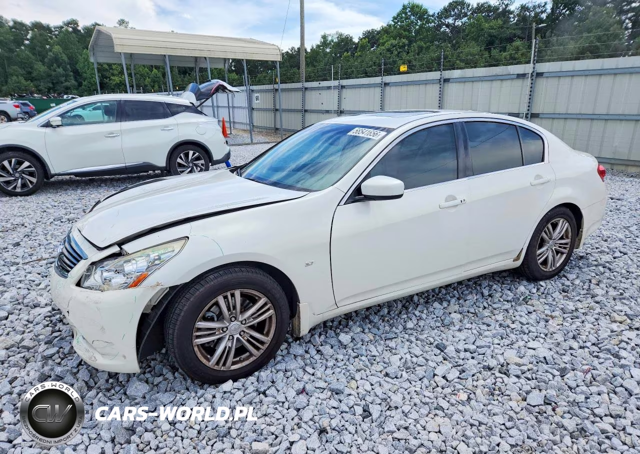 2015 Infiniti Q40 Base