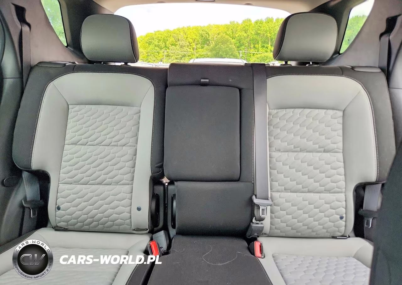 2021 Chevrolet Equinox VIN:2GNAXFEV5M6107914 - 10