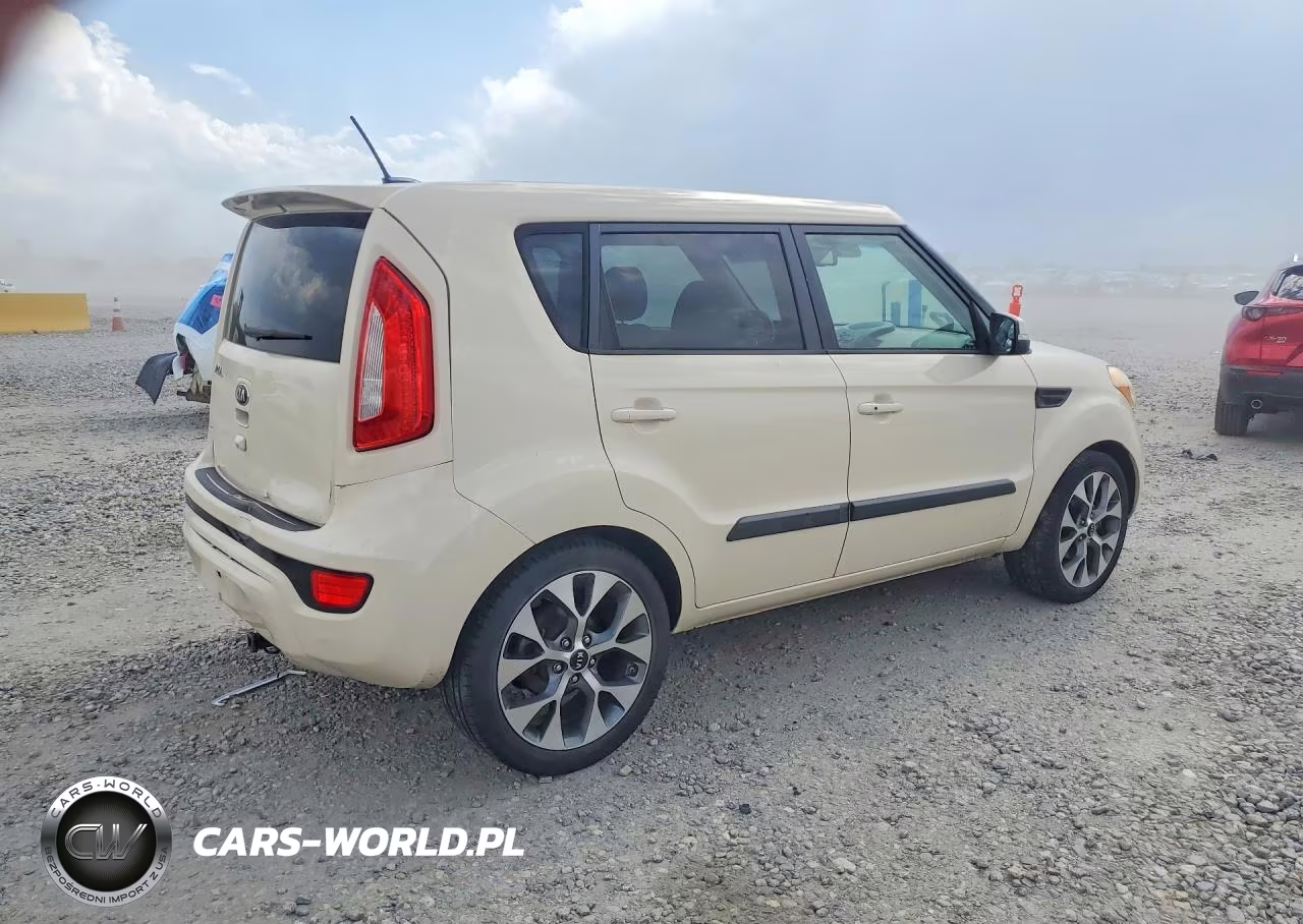 2013 Kia Soul ! VIN:KNDJT2A64D7547134 - 3