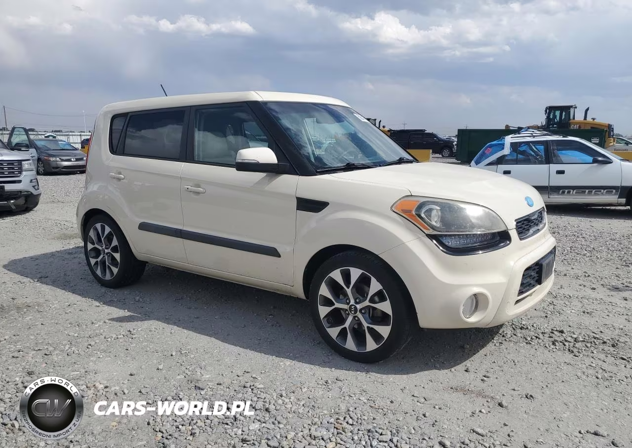 2013 Kia Soul ! VIN:KNDJT2A64D7547134 - 4