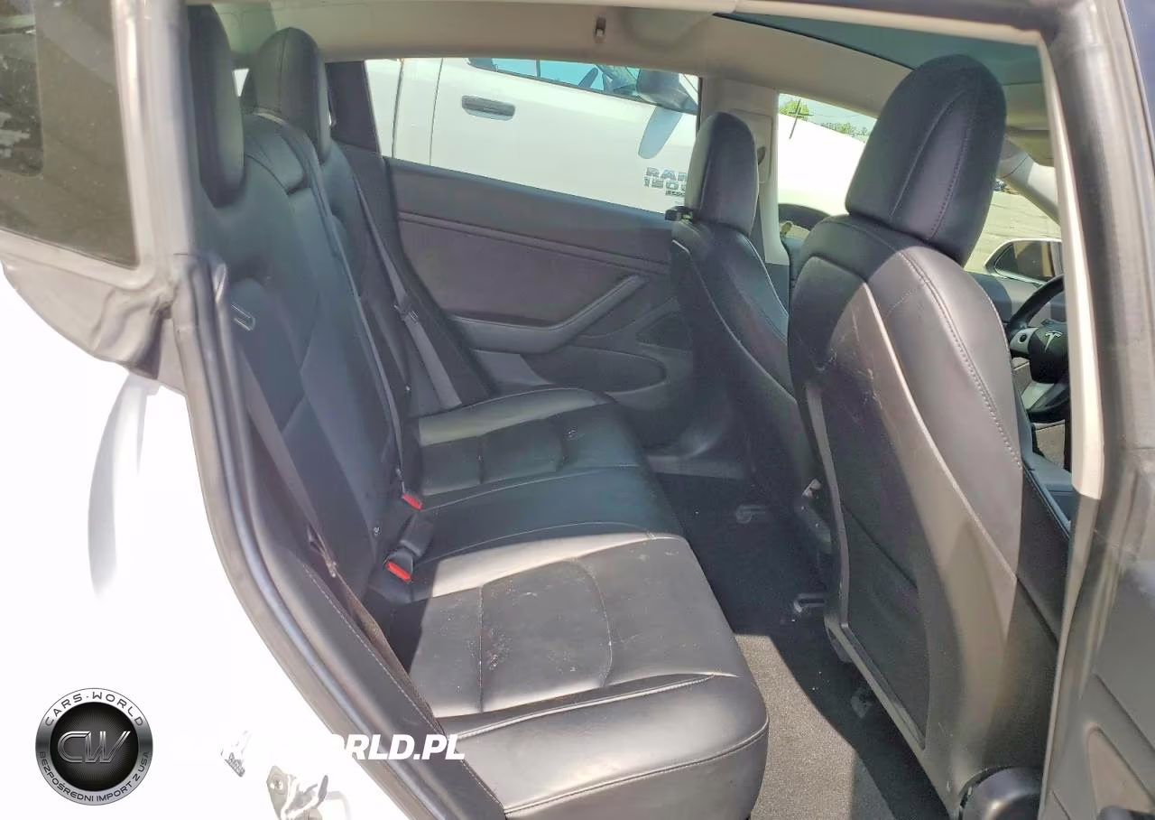 2018 Tesla Model 3 VIN:5YJ3E1EA5JF035206 - 11