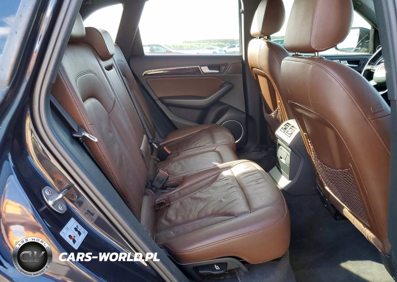 2014 Audi Q5 Premium Plus VIN:WA1LFAFPXEA070493 - 11