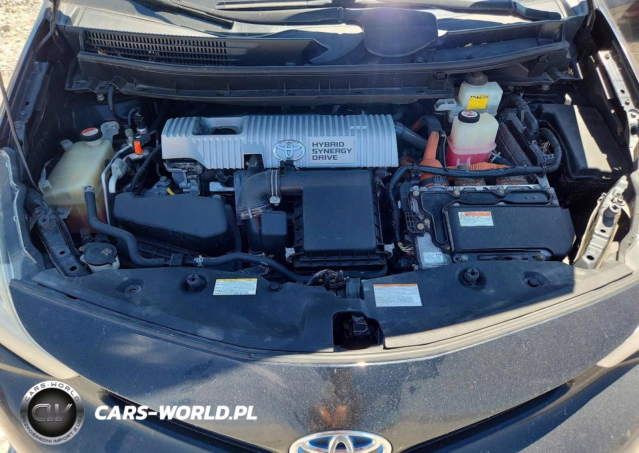 2017 Toyota Prius V Two VIN:JTDZN3EU3HJ059345 - 11
