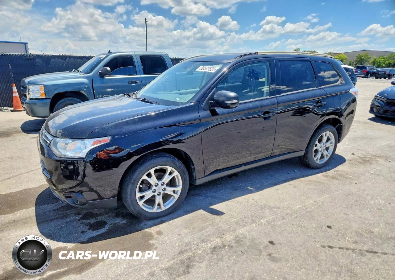 2014 Mitsubishi Outlander Se – zdjęcie 1 z 13