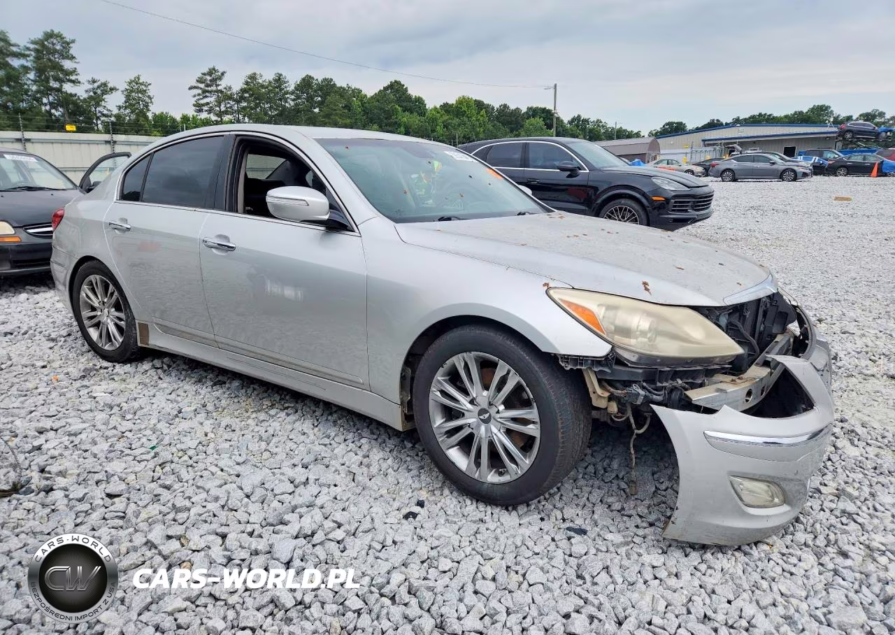 2013 Hyundai Genesis 3.8L VIN:KMHGC4DD4DU247848 - 4