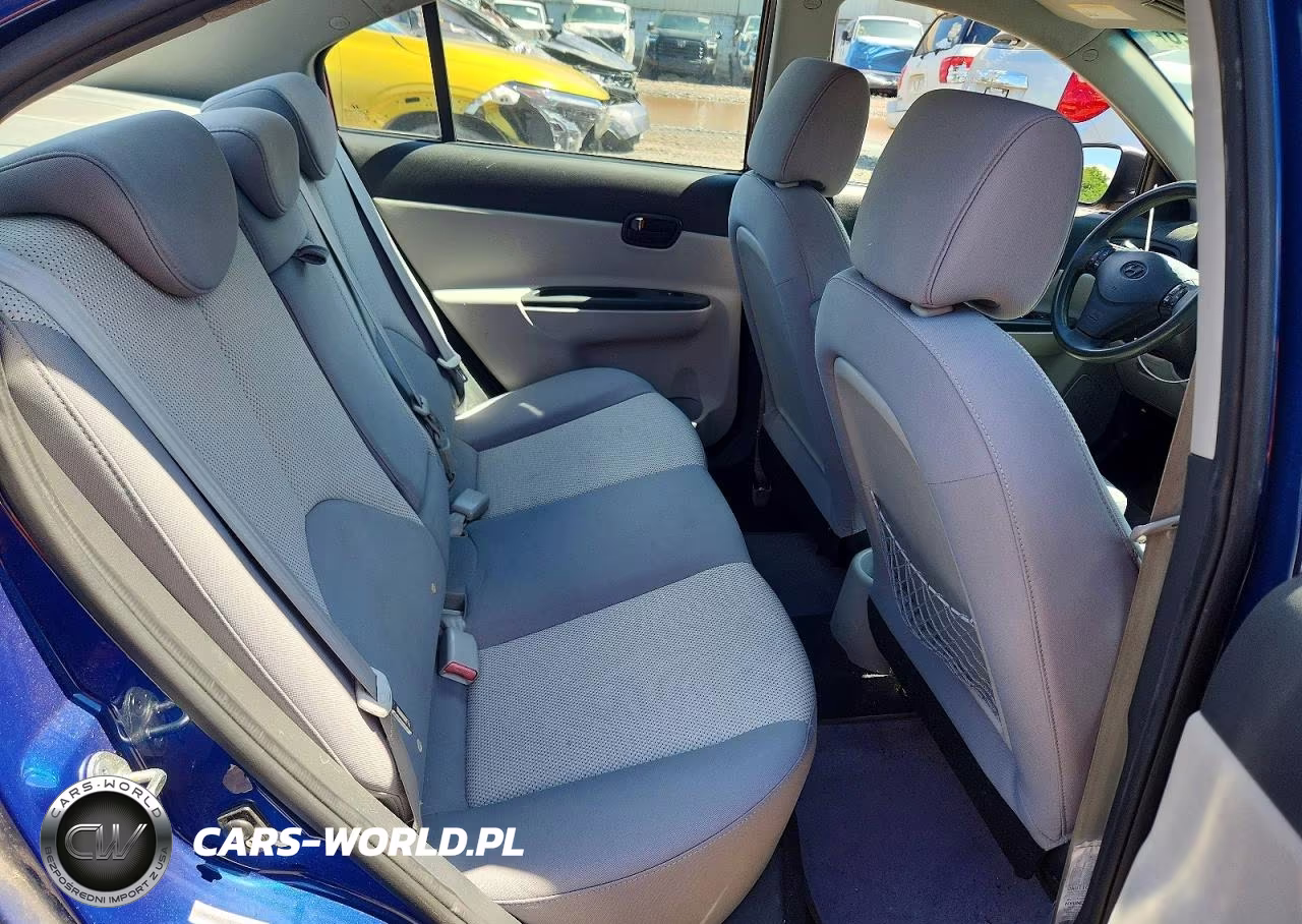 2010 Hyundai Accent Gls VIN:KMHCN4AC7AU456047 - 10