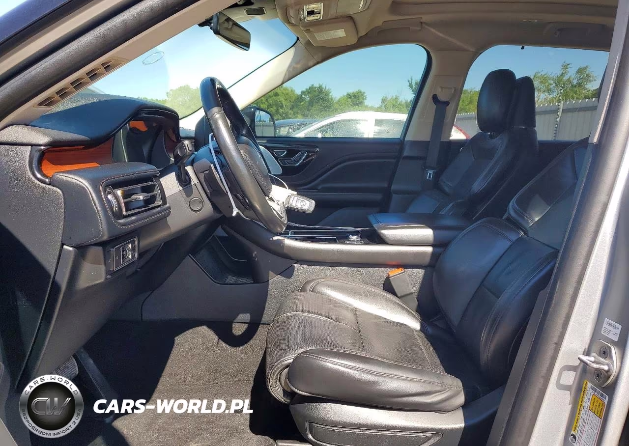 2020 Lincoln Aviator Reserve VIN:5LM5J7XC1LGL09217 - 7