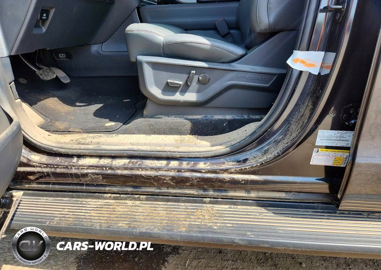 2025 Ford Expedition Active VIN:1FMJU1H82SEA54569 - 13
