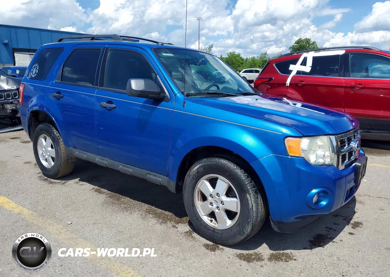 2011 Ford Escape Xlt VIN:1FMCU0D73BKA61550 - 4