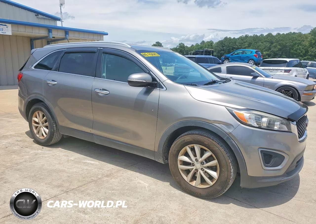 2018 Kia Sorento Lx V6 VIN:5XYPG4A59JG361301 - 4
