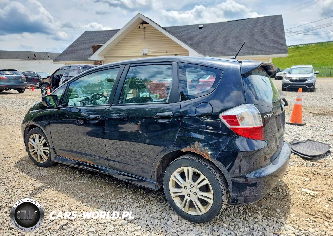 2010 Honda Fit Sport VIN:JHMGE8H4XAC031454 - 2