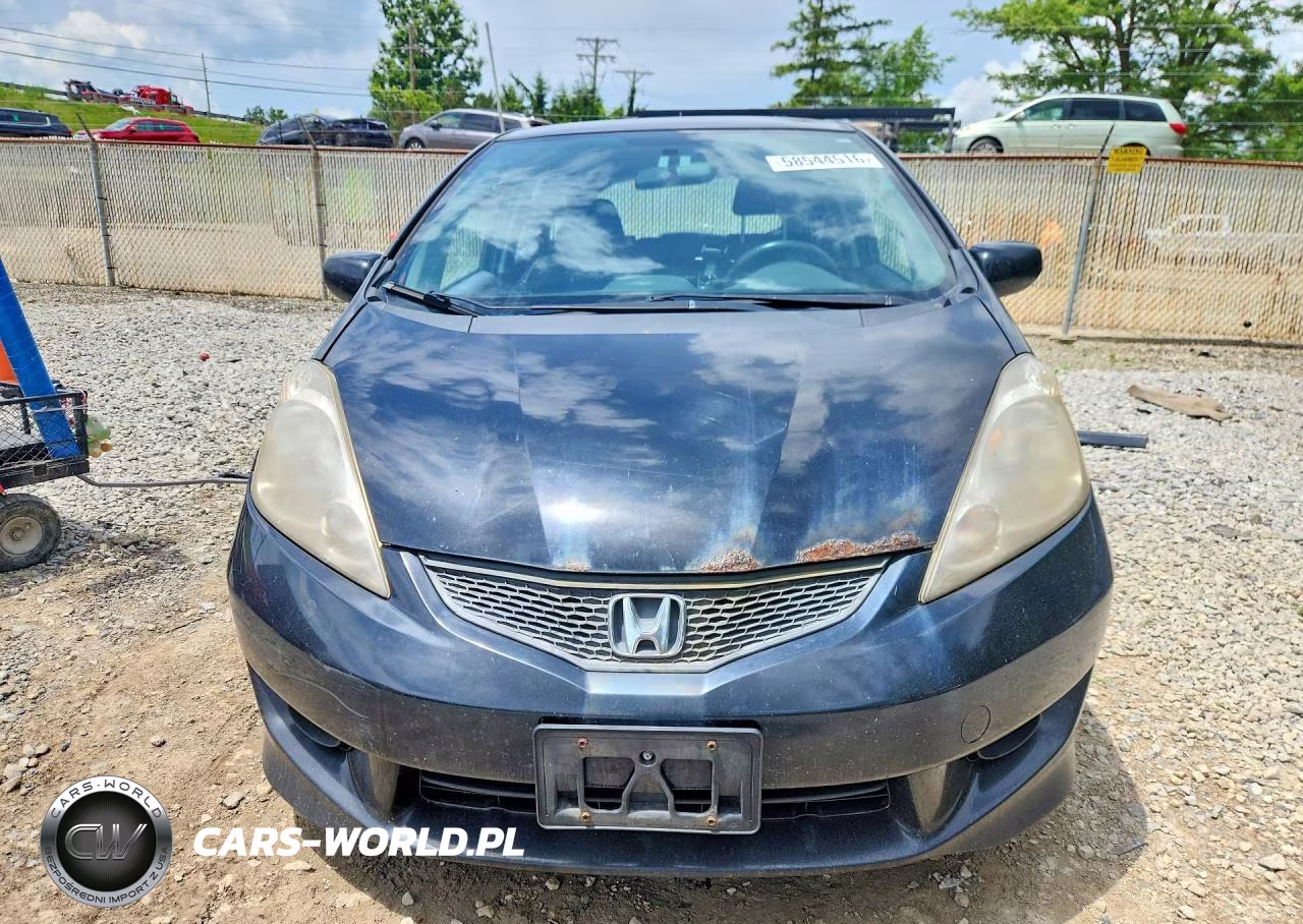 2010 Honda Fit Sport VIN:JHMGE8H4XAC031454 - 5