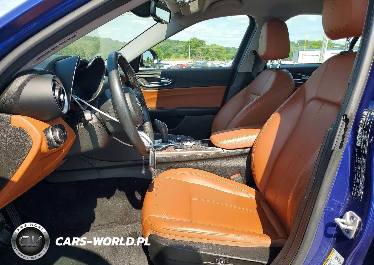 2020 Alfa Romeo Giulia Ti VIN:ZARFAMBN6L7632459 - 7