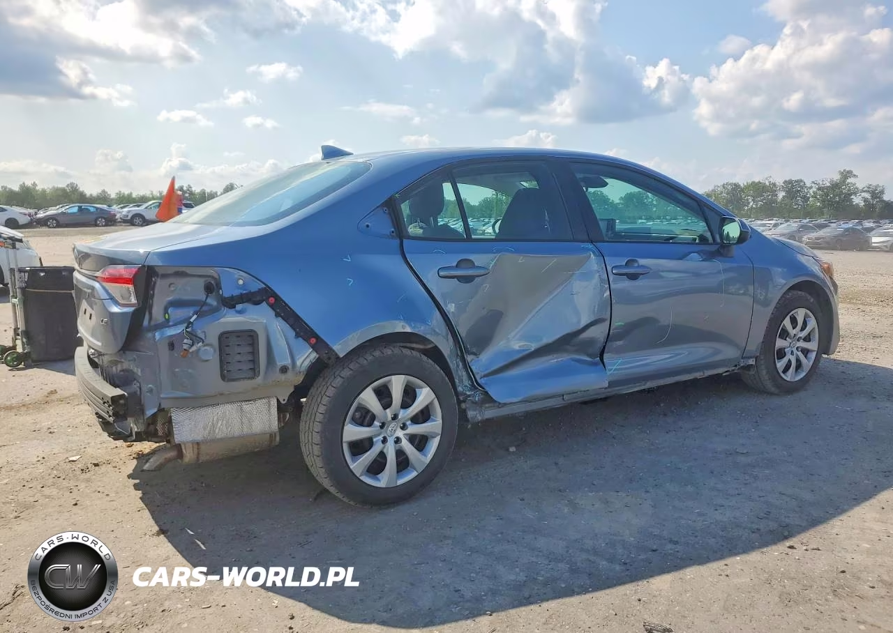 2022 Toyota Corolla Le VIN:5YFEPMAE7NP385802 - 3