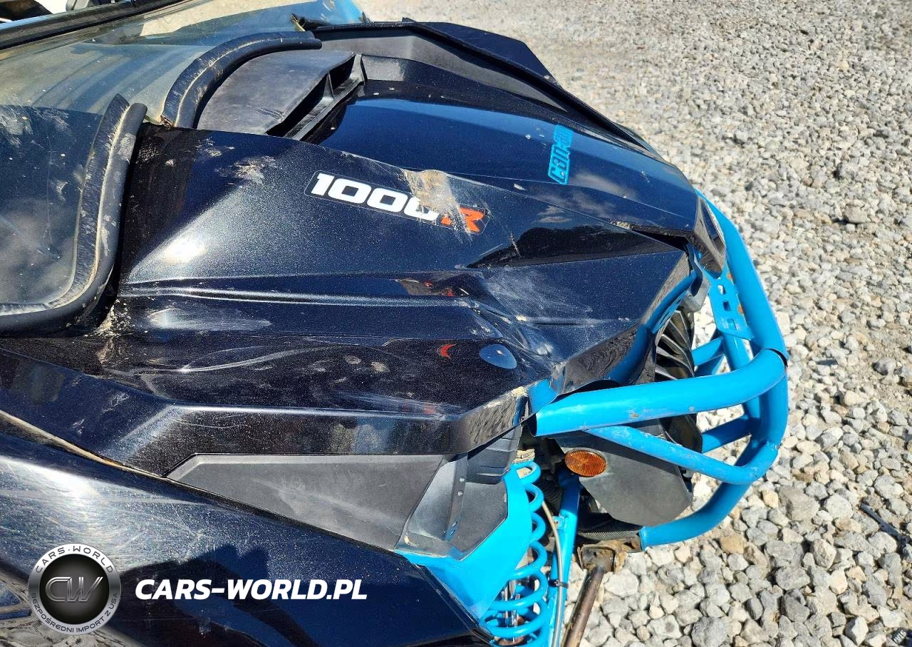 2017 Can-Am Maverick 1000 R VIN:3JBPGAP22HJ000229 - 9