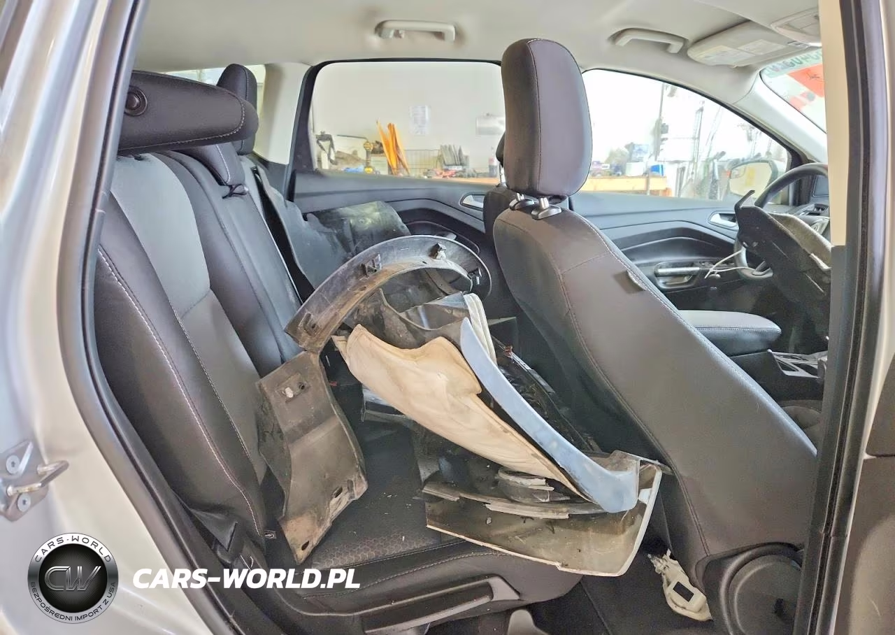 2019 Ford Escape Se VIN:1FMCU9GDXKUA93972 - 11