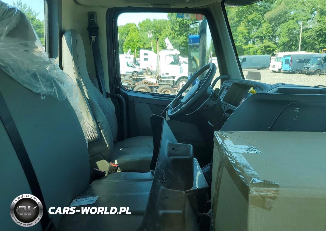 2026 Volvo Vhd Truck Cab And Chassis VIN:4V5KG9EJ4TN714599 - 5