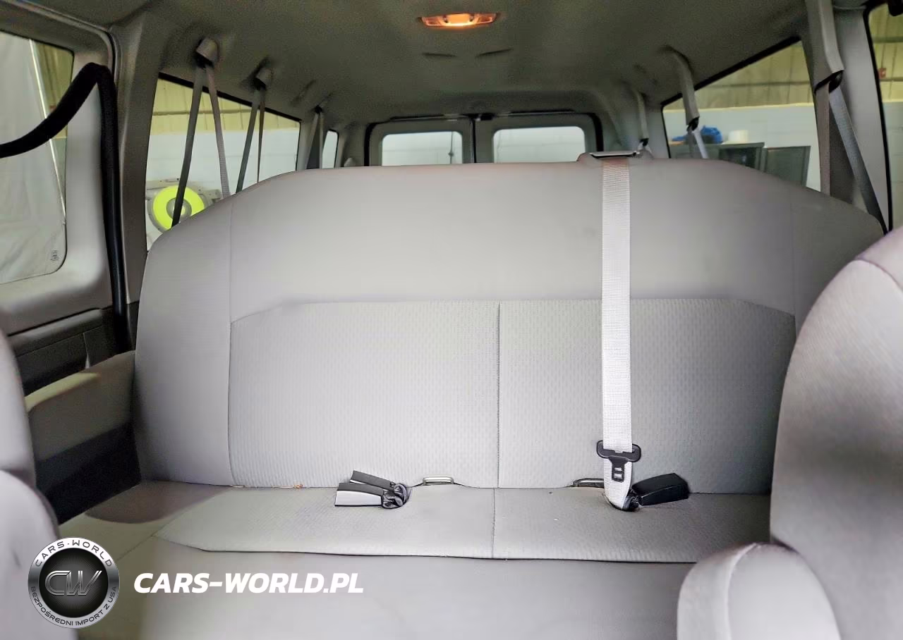 2013 Ford Econoline E350 Super Duty Wagon VIN:1FBSS3BL0DDA94394 - 10
