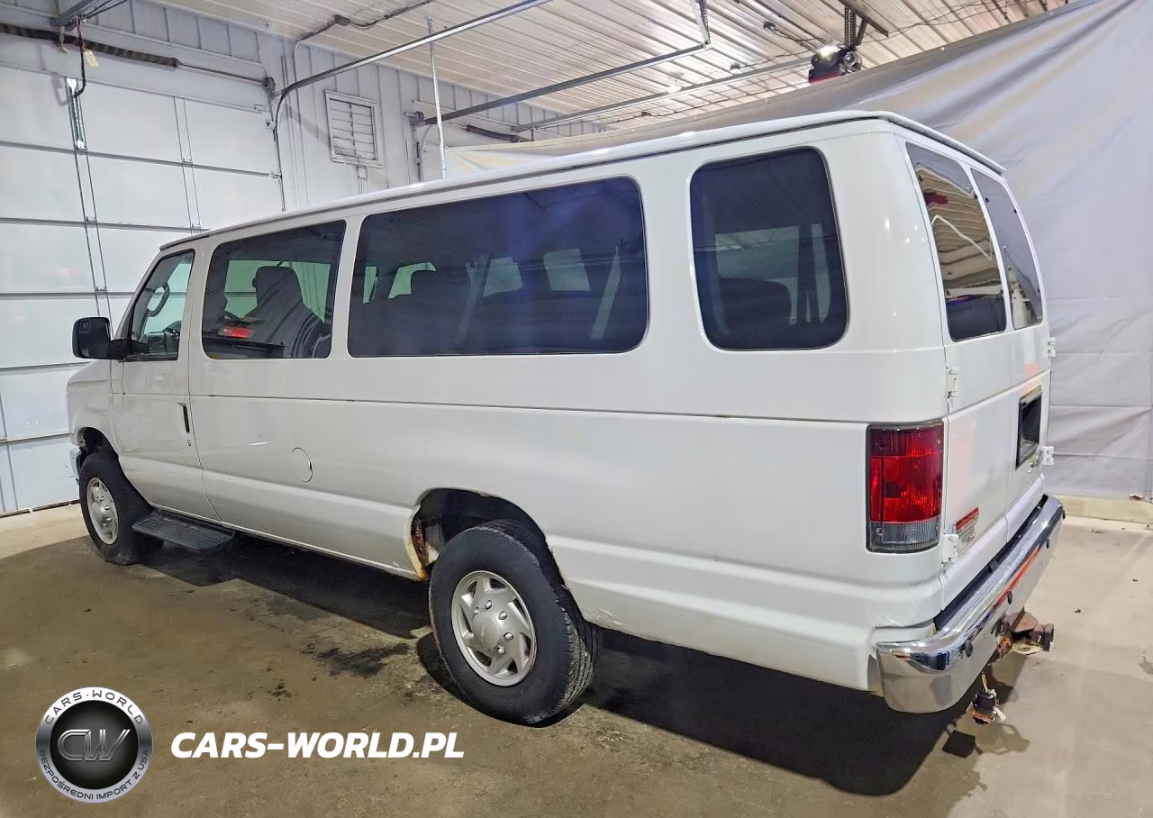 2013 Ford Econoline E350 Super Duty Wagon VIN:1FBSS3BL0DDA94394 - 2
