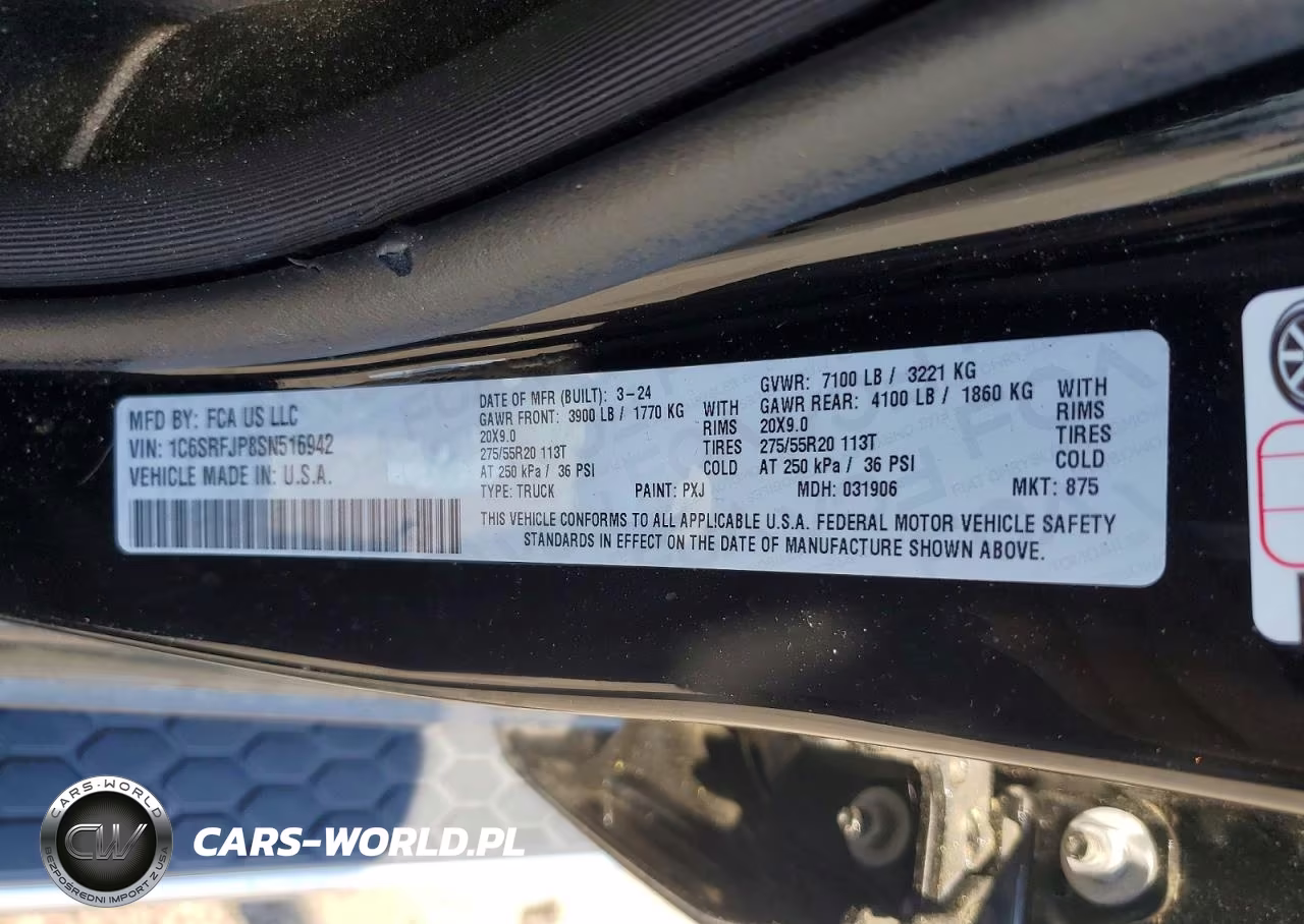 2025 Ram 1500 Laramie VIN:1C6SRFJP8SN516942 - 12