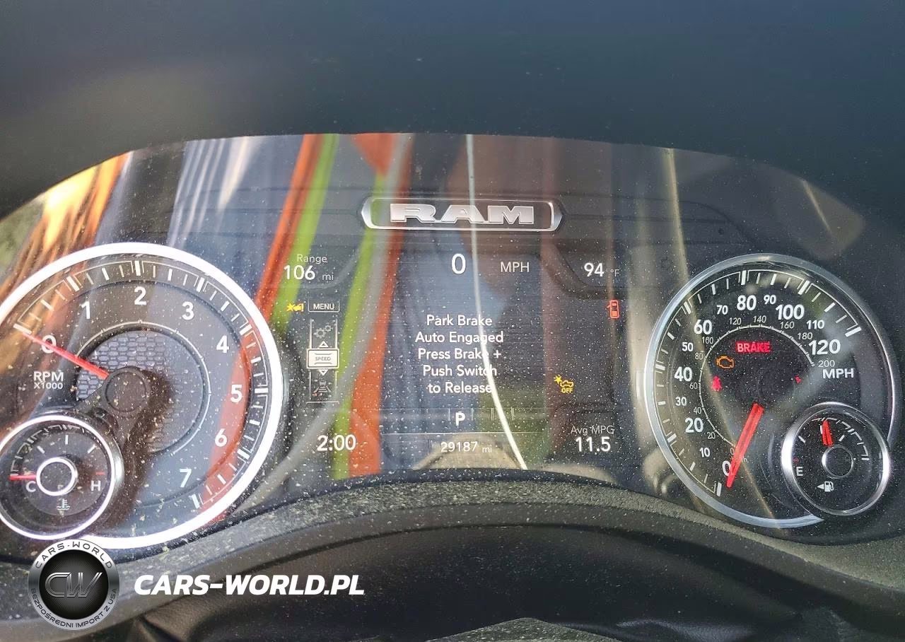 2025 Ram 1500 Laramie VIN:1C6SRFJP8SN516942 - 9