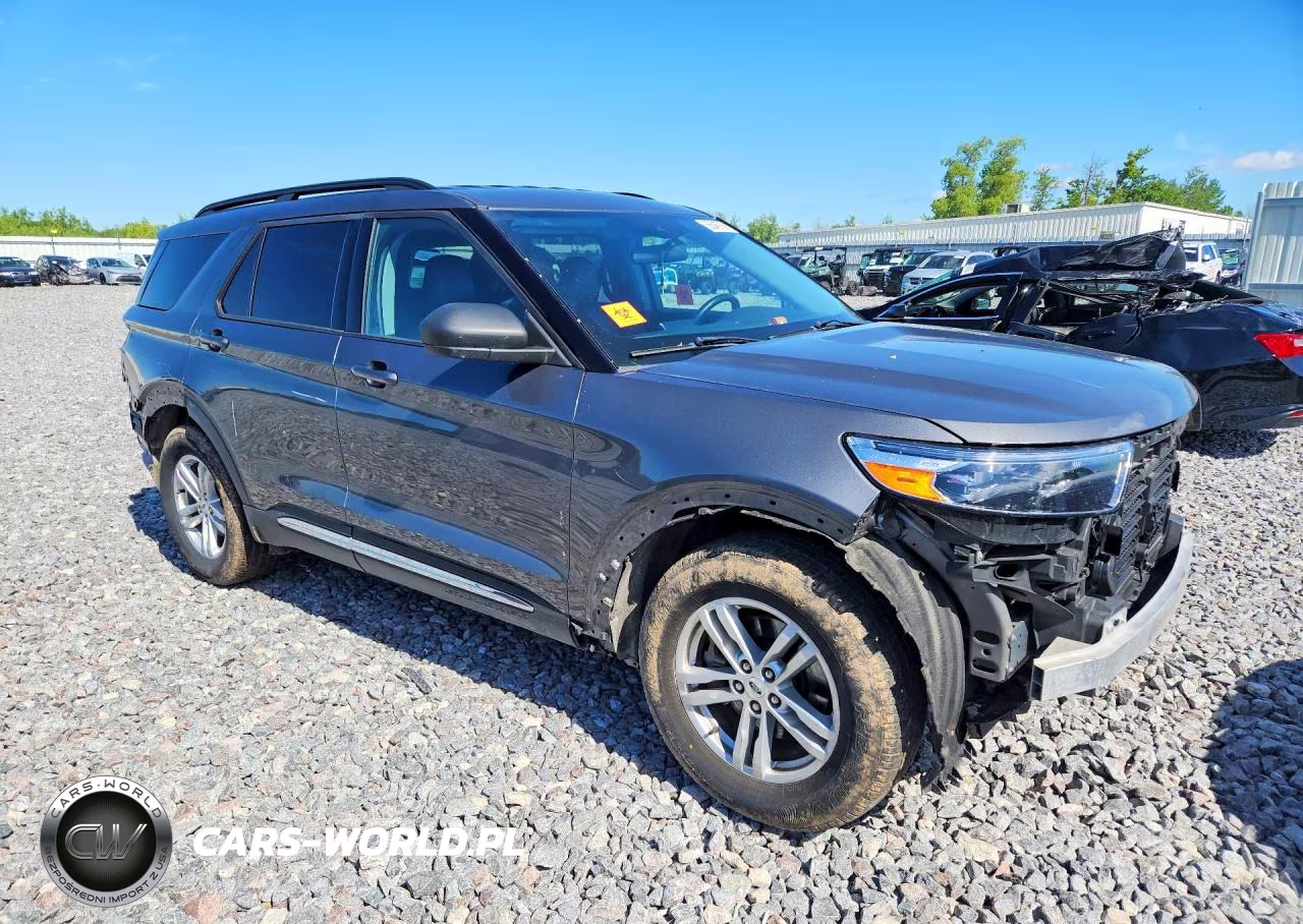 2023 Ford Explorer Xlt VIN:1FMSK7DH7PGA24532 - 4