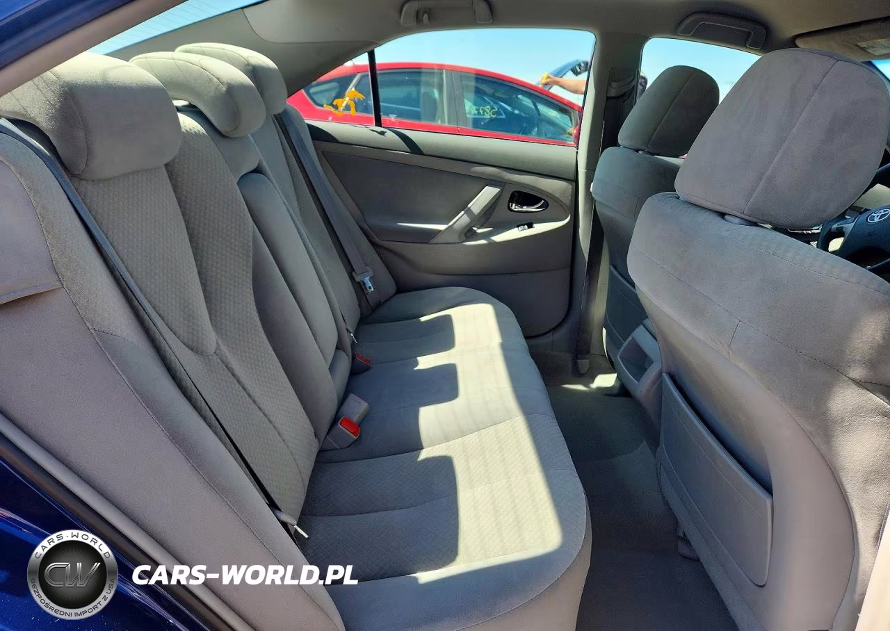 2008 Toyota Camry Le VIN:4T4BE46K68R020737 - 10
