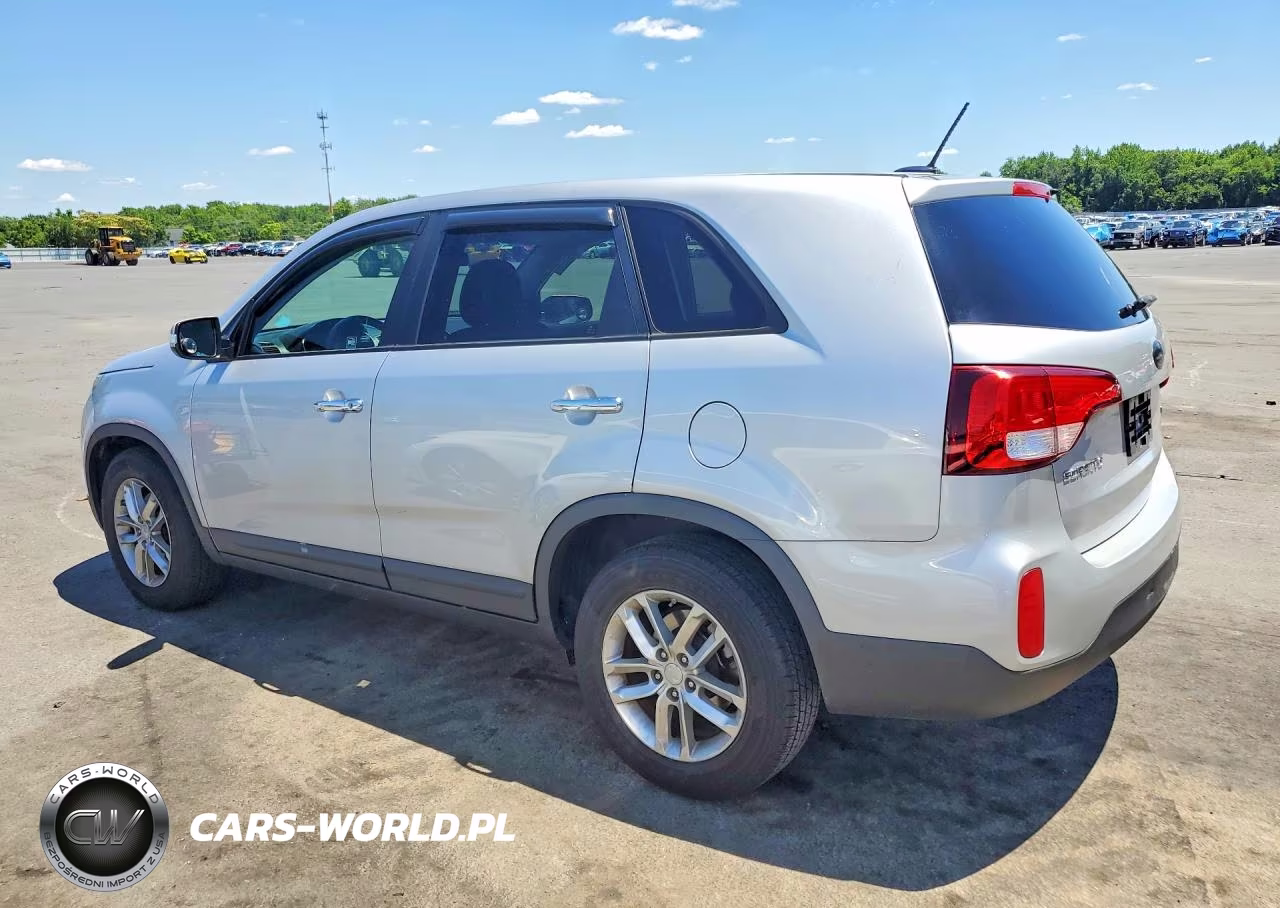 2014 Kia Sorento Lx VIN:5XYKT3A65EG475486 - 2