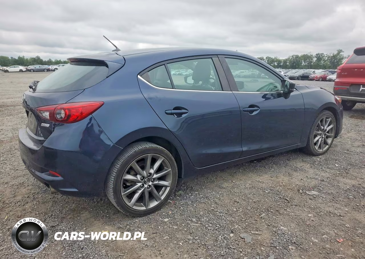 2018 Mazda 3 Touring VIN:3MZBN1L34JM205144 - 3