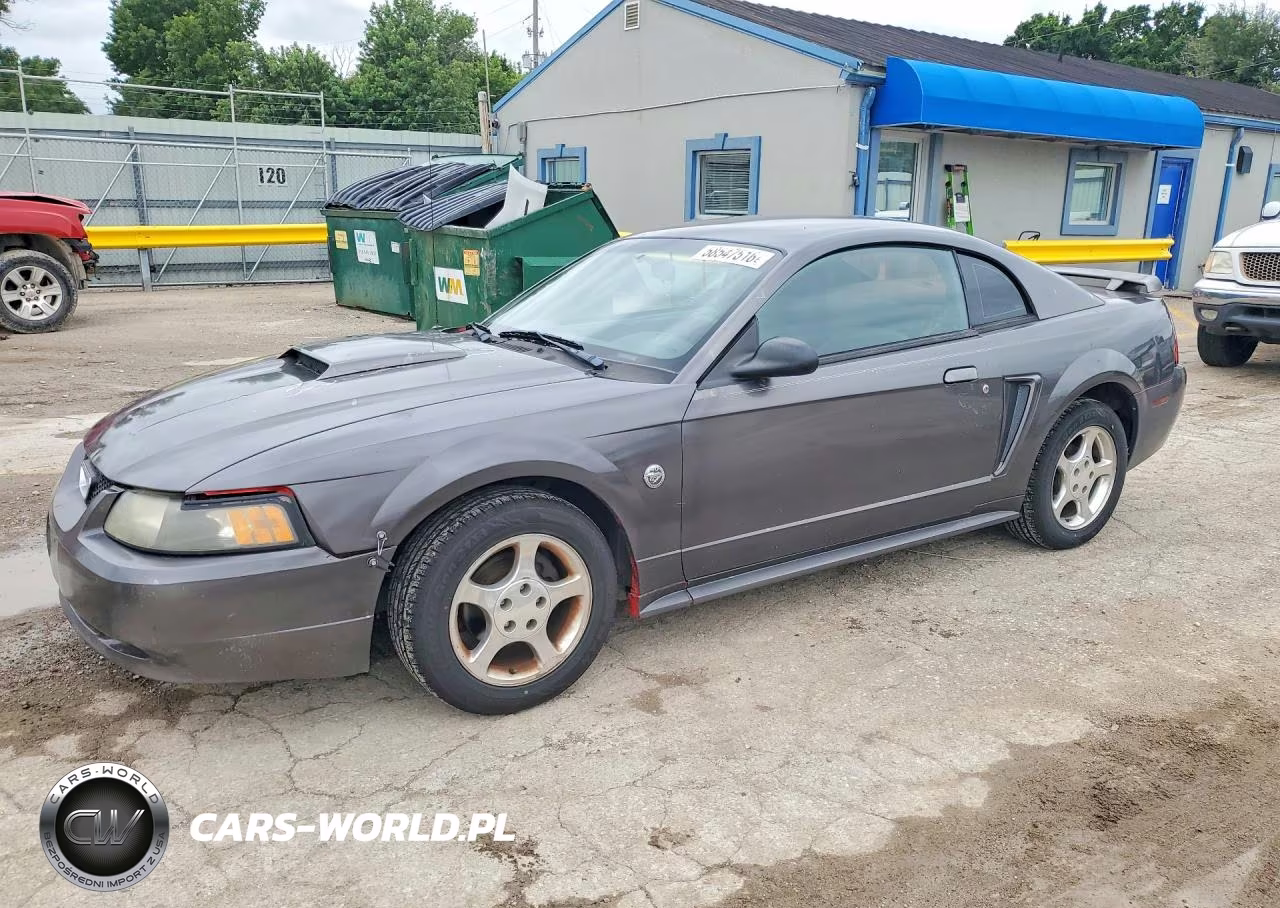 2004 Ford Mustang