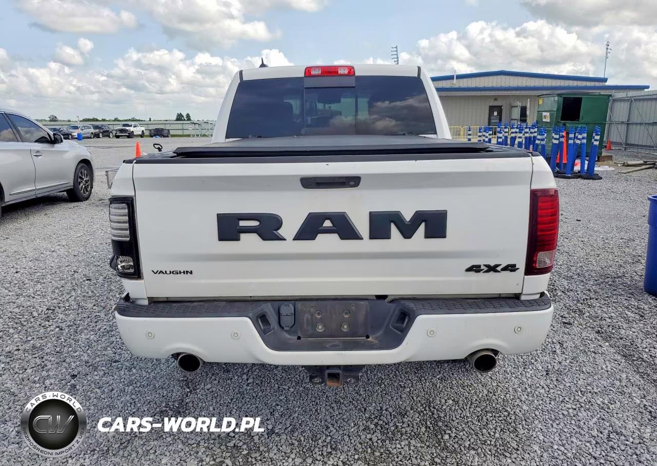 2017 Ram 1500 Sport VIN:1C6RR7MT8HS779049 - 6