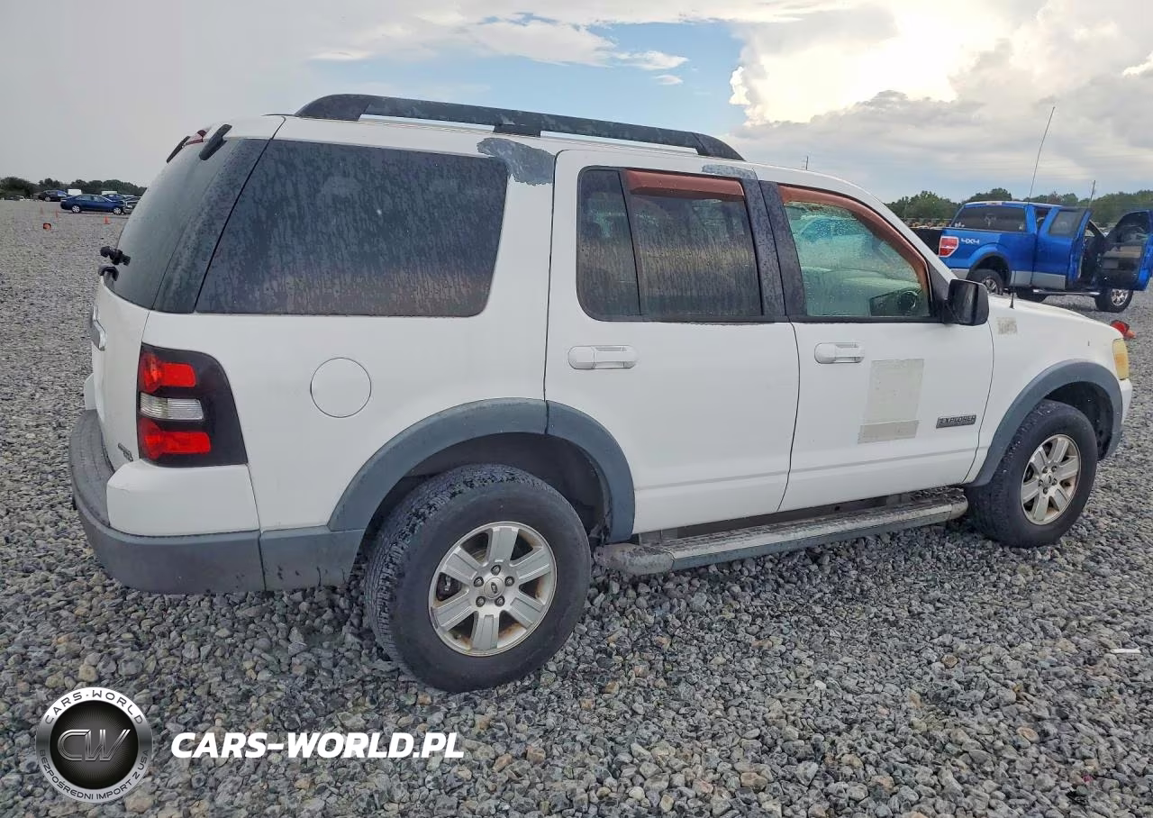 2007 Ford Explorer Xlt VIN:1FMEU63E37UB57041 - 3