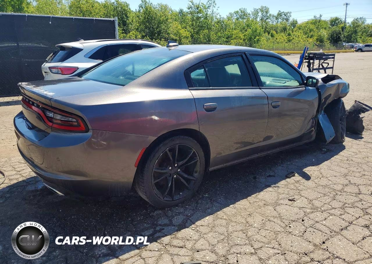 2016 Dodge Charger Sxt VIN:2C3CDXHG6GH319067 - 3
