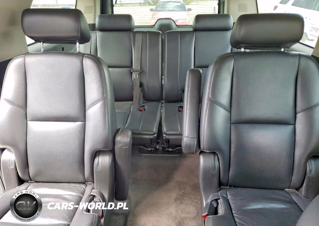 2010 Chevrolet Suburban K1500 Ltz VIN:1GNUKKE33AR252081 - 10