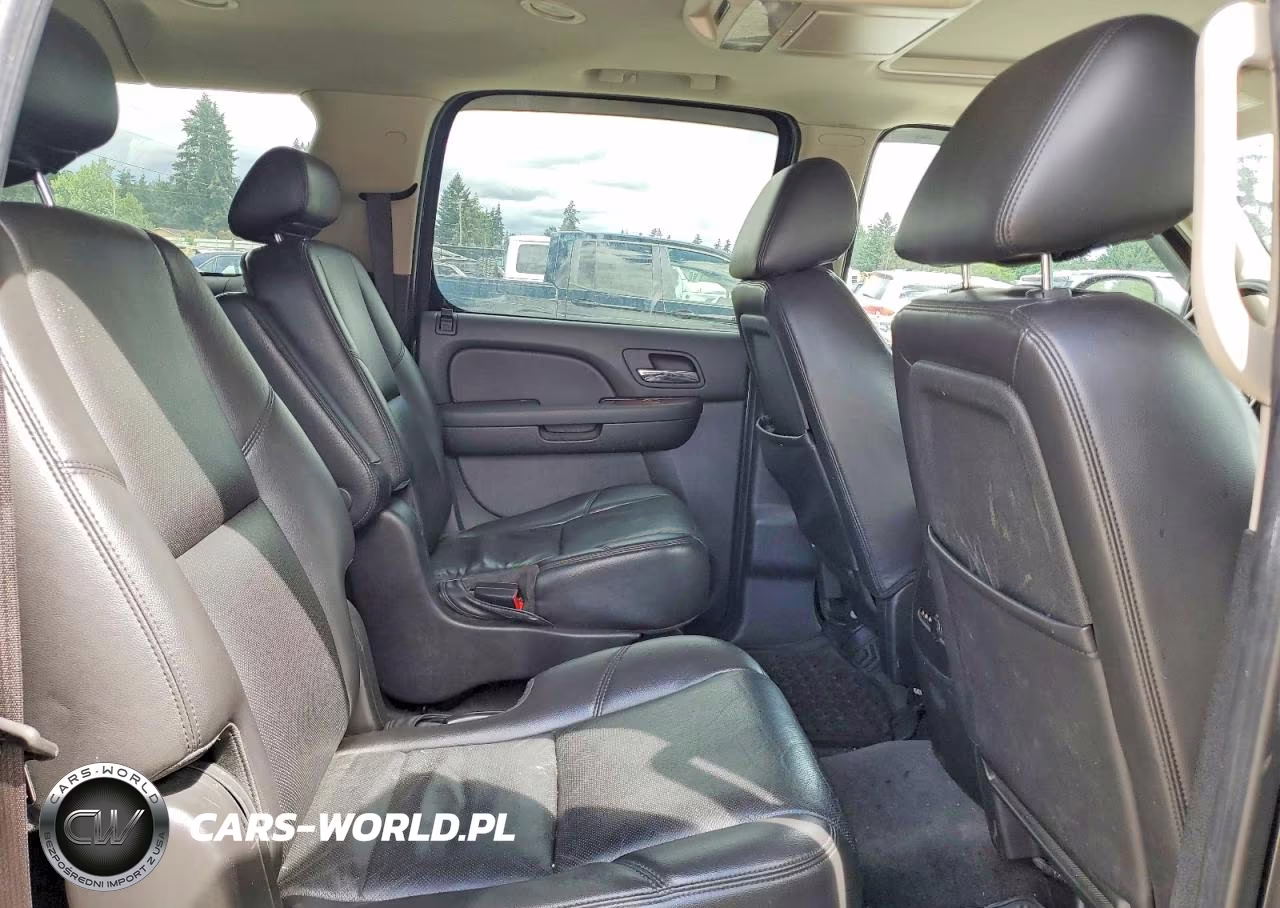 2010 Chevrolet Suburban K1500 Ltz VIN:1GNUKKE33AR252081 - 11