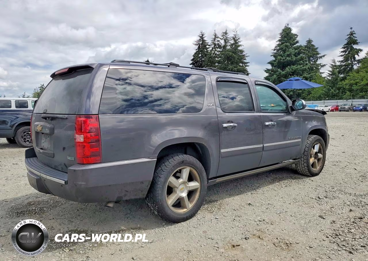 2010 Chevrolet Suburban K1500 Ltz VIN:1GNUKKE33AR252081 - 3