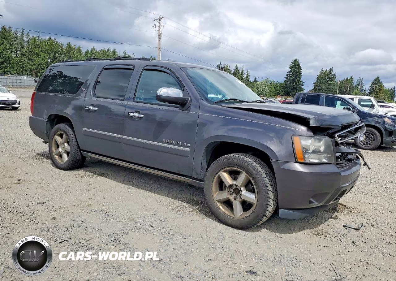 2010 Chevrolet Suburban K1500 Ltz VIN:1GNUKKE33AR252081 - 4