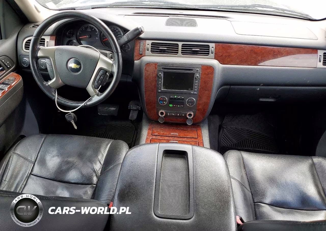 2010 Chevrolet Suburban K1500 Ltz VIN:1GNUKKE33AR252081 - 8