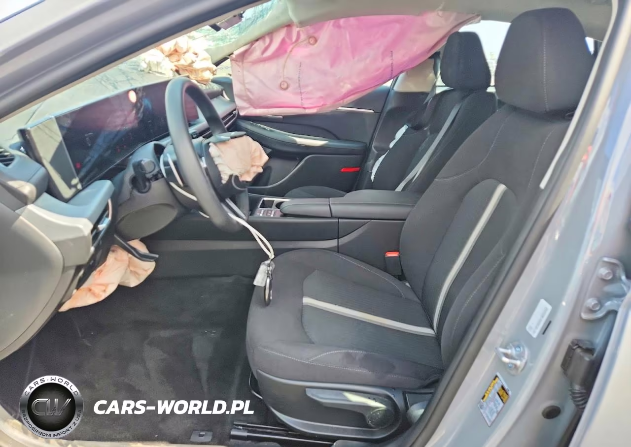 2026 Hyundai Sonata Hybrid Blue VIN:KMHL24JJ9TA145926 - 7
