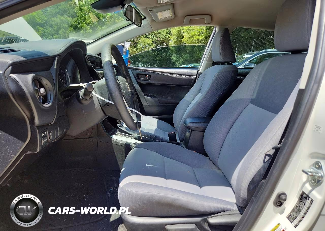 2017 Toyota Corolla L VIN:5YFBURHE4HP684652 - 7