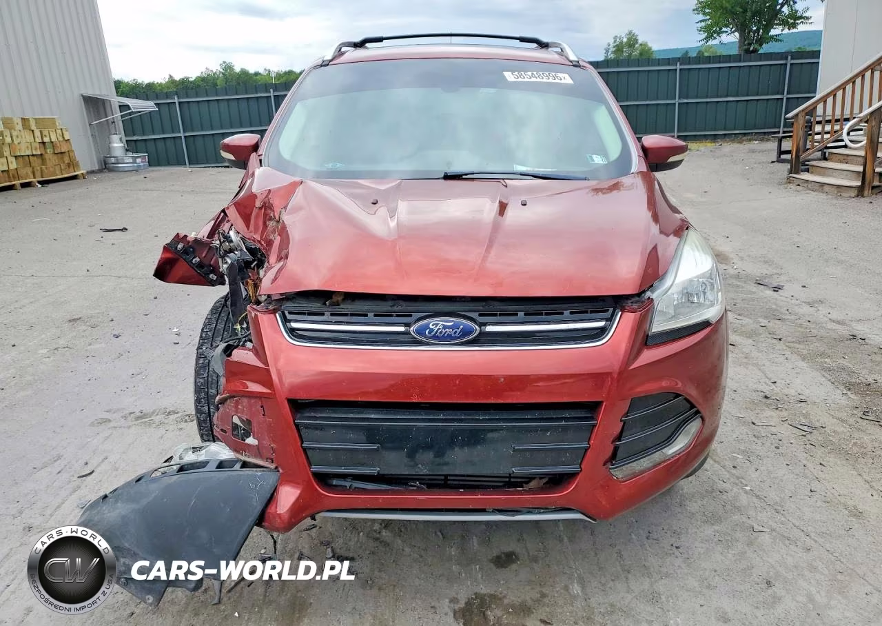 2014 Ford Escape Titanium VIN:1FMCU9J9XEUC15206 - 5