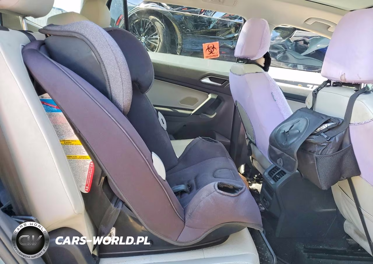 2019 Volkswagen Tiguan Se VIN:3VV3B7AXXKM153000 - 11