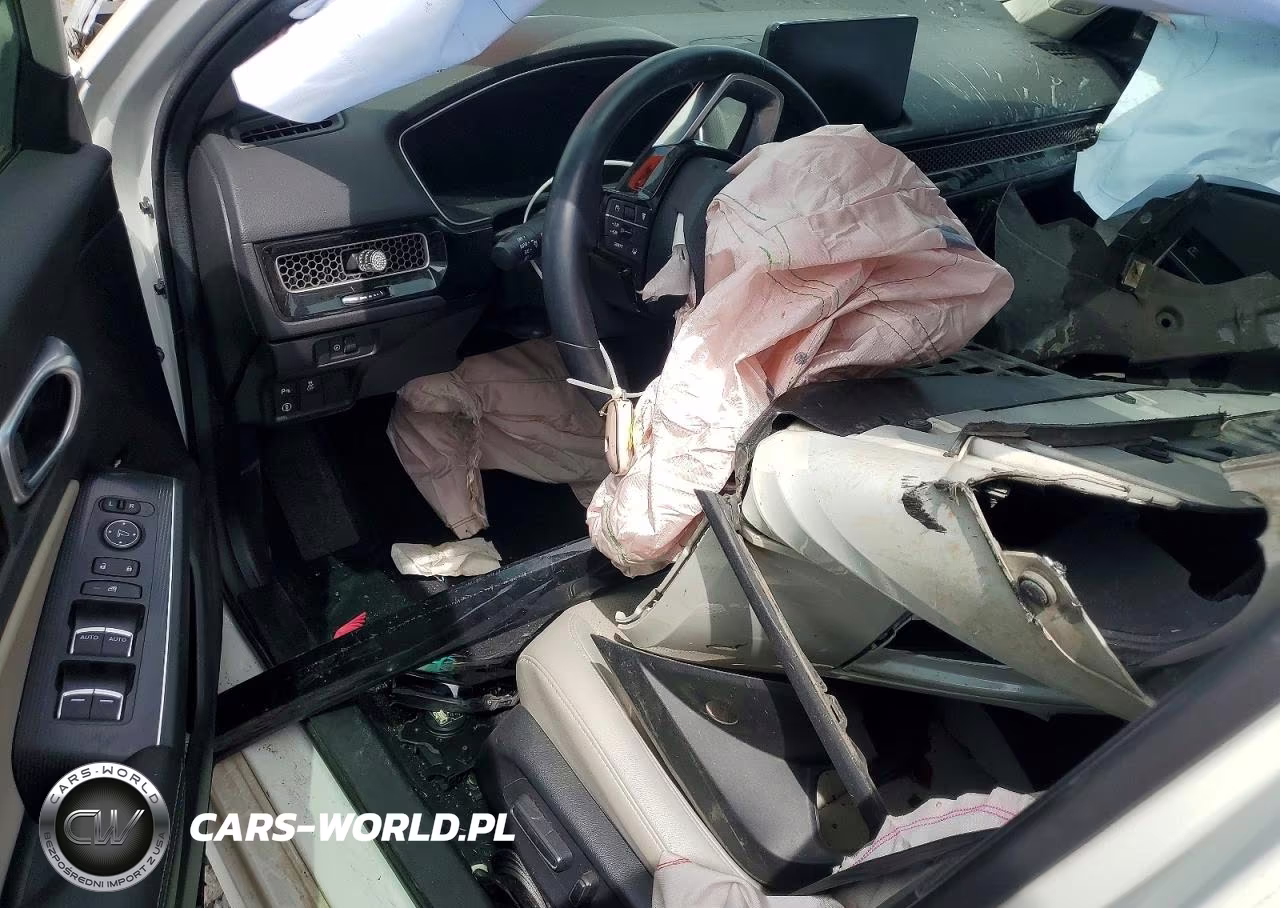 2024 Honda Civic Touring VIN:2HGFE1F95RH324210 - 8