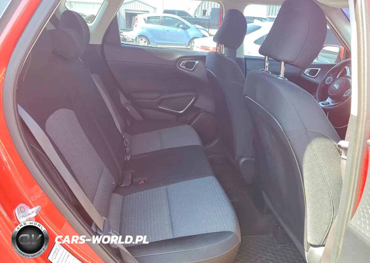 2020 Kia Soul S VIN:KNDJ23AU2L7024894 - 10