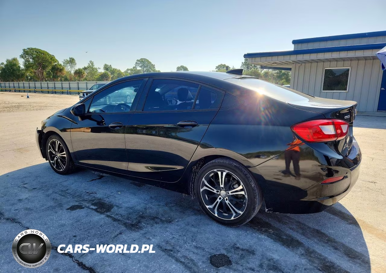 2017 Chevrolet Cruze Ls VIN:1G1BC5SM0H7270113 - 2