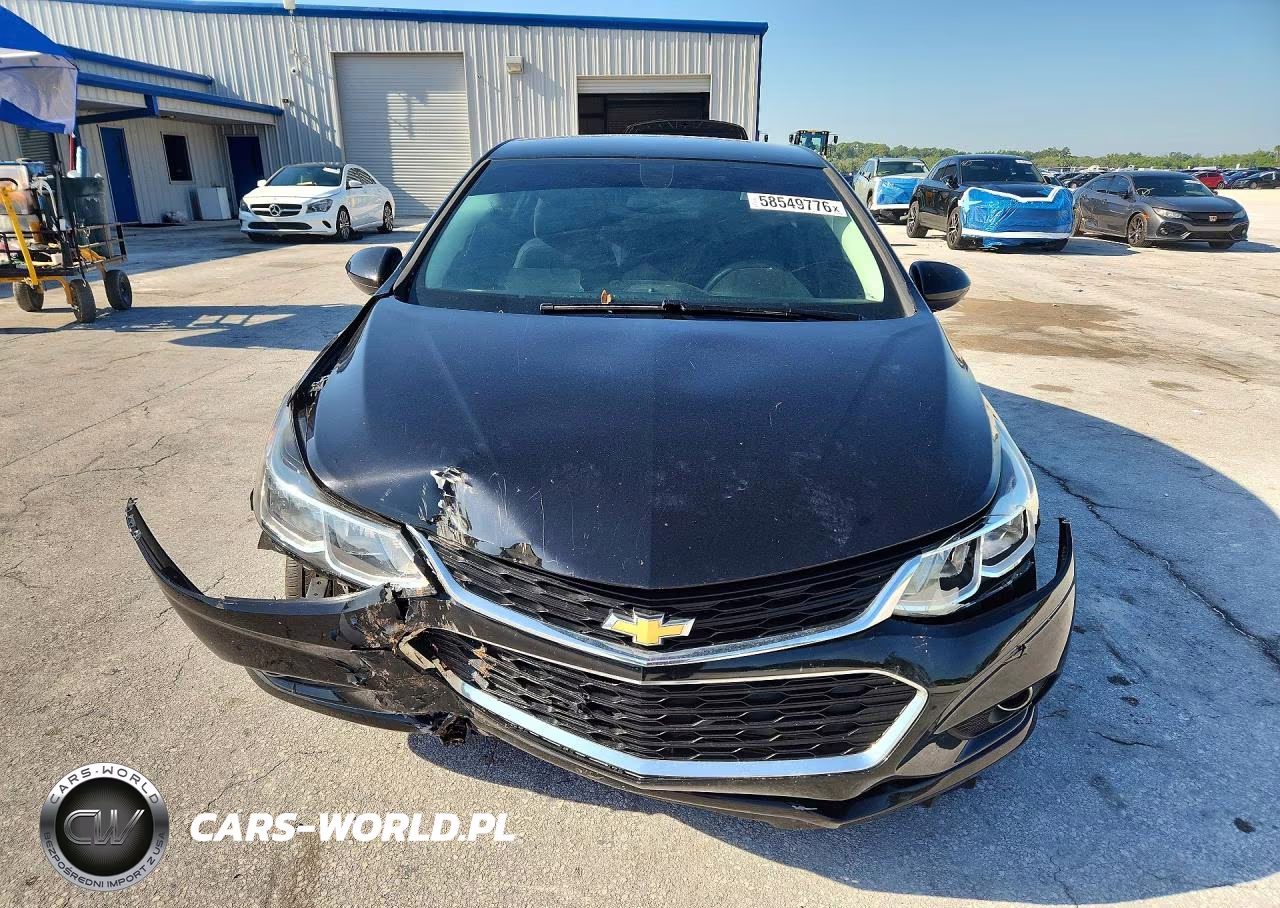 2017 Chevrolet Cruze Ls VIN:1G1BC5SM0H7270113 - 5