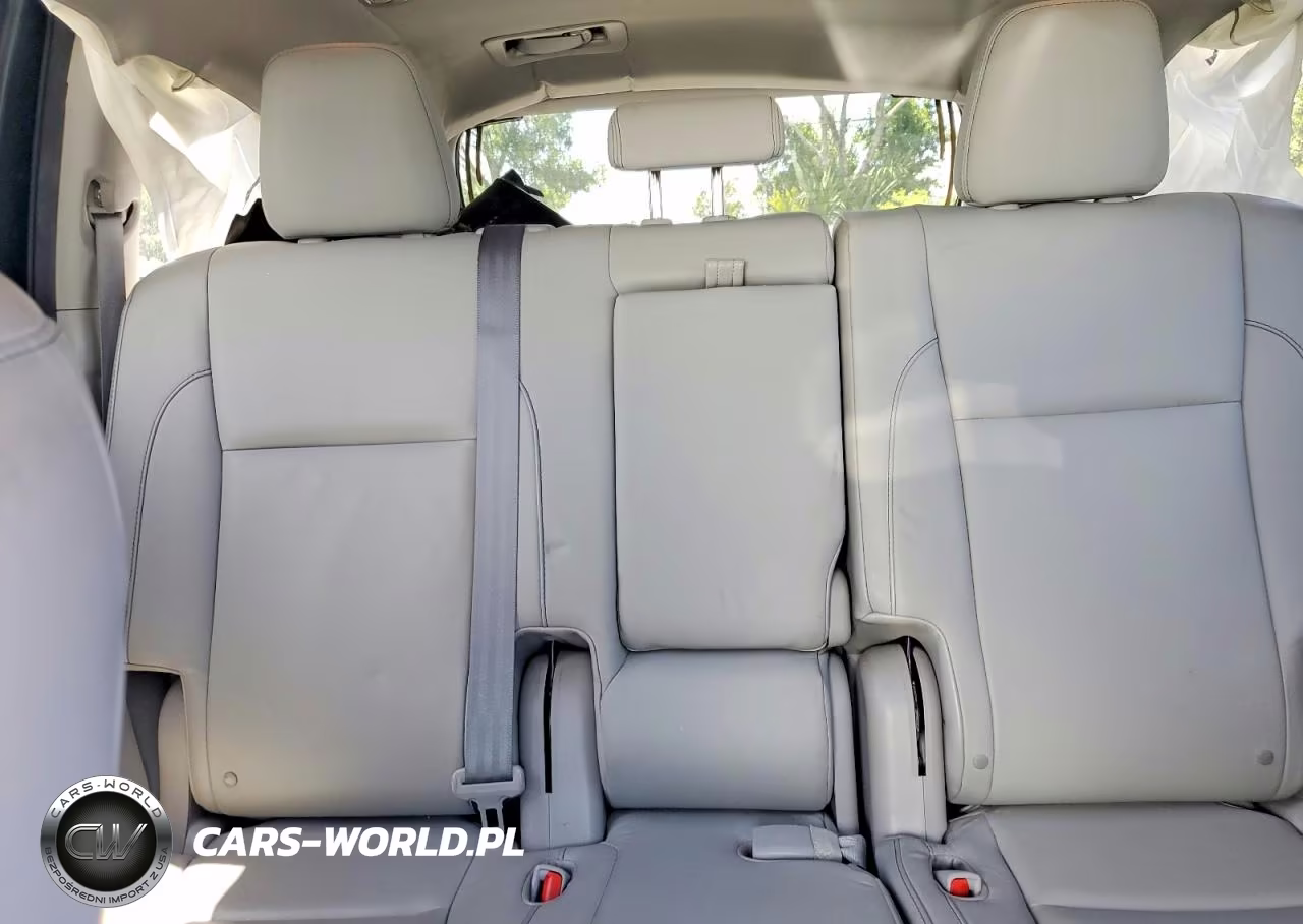 2016 Toyota Highlander Xle VIN:5TDKKRFH1GS121504 - 10