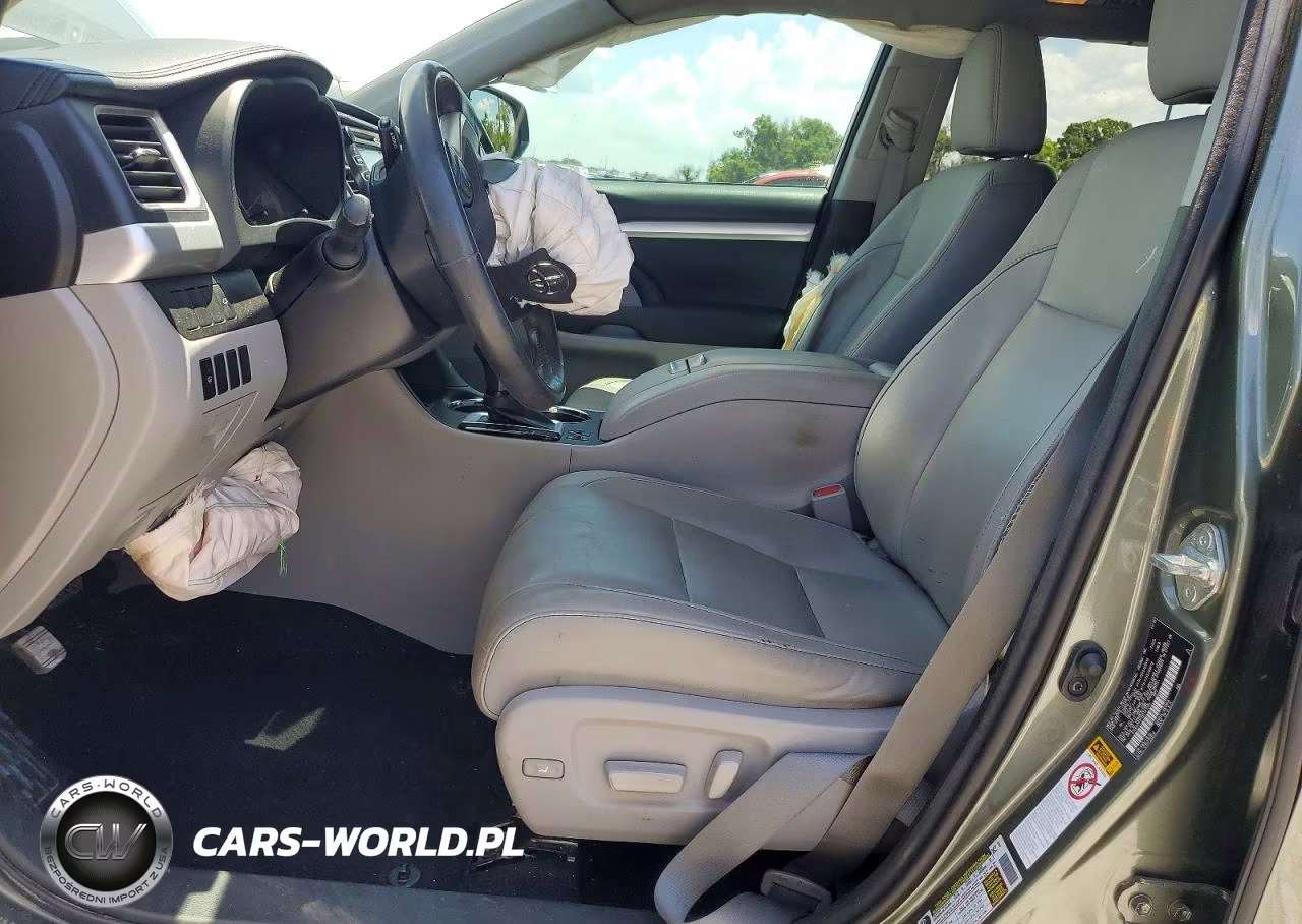 2016 Toyota Highlander Xle VIN:5TDKKRFH1GS121504 - 7