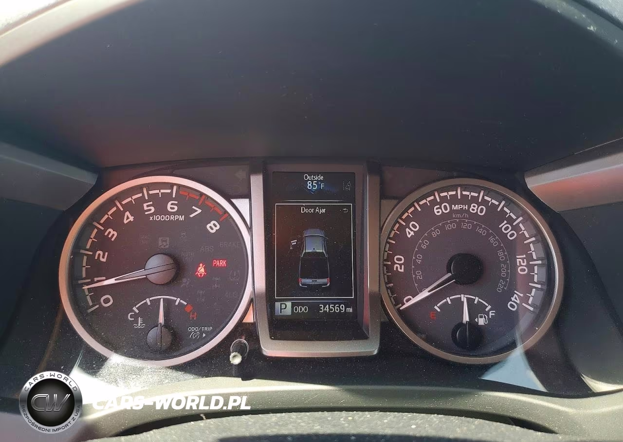 2022 Toyota Tacoma Sr5 V6 VIN:3TMAZ5CN2NM182898 - 9