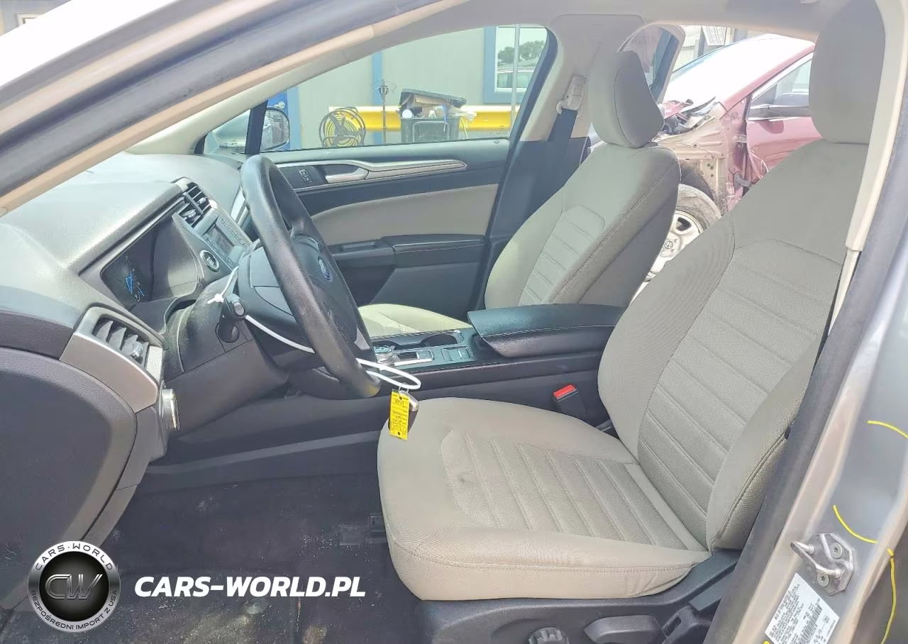 2020 Ford Fusion S VIN:3FA6P0G77LR222618 - 7